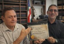 Diretor Executivo do CEBRASC-AM recebe Honra ao Mérito na 10ª edição do Oscar da Segurança