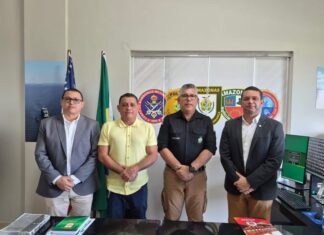Secretário de Segurança, Cel. Paiva, recebe associações de policiais militares para tratar de datas-base Paiva